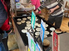 自助取餐区-老西关黄老太牛肉烧饼