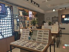 -MiRi明润眼镜·蔡司官方授权店(星光荟店)