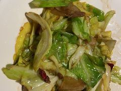 -莲餐厅·湖北菜·潜江小龙虾店(愚园路店)