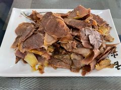 -李春秋驴肉火烧总店