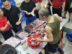 -标记美食新鲜猪杂(兴南大道店)