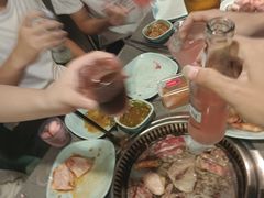 -金滏山烤肉·海鲜·火锅自助餐厅(襄阳万达店)