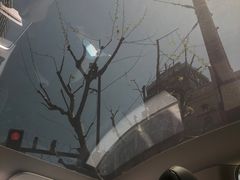 -TESLA 特斯拉(上海太古汇体验店)