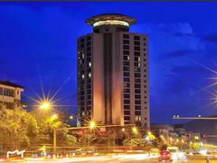 -官房大酒店-玉龙旋宫观景餐厅