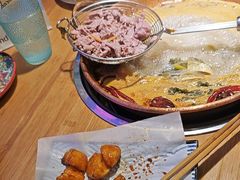 -洱火云南酸菜牛肉火锅(石景山当代商城店)