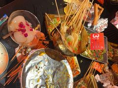 -何师烧烤Pro ·江湖川菜·小龙虾·精酿啤酒(太古里旗舰店)