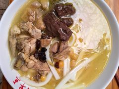 鸡汤饵丝-文山荷鲜居(翠湖店)