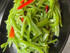 -本来精品川菜(嘉里中心店)