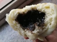 黑芝麻包-老陶包子铺(南大西南村店)