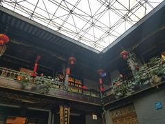 -蔼若春.传承三十年云南菜(金碧公园店)