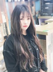 -唐荣护肤造型