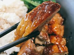 港式烧鸭饭-阿政粤小馆(中央大街店)