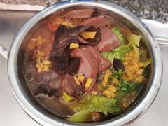 -胖子水煮(铁路三村无任何分店)