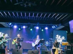 -热河以北x月亮瓦肆livehouse(环山路店)