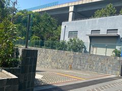 -金桥现代产业园区-停车场