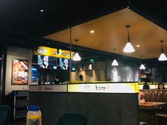 -肥肥虾庄·金牌油焖大虾(杨园滨江时代walk店)