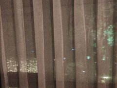 -浅深(世茂滨江精品店)