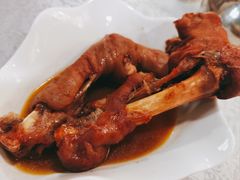 -汗腾格里·风味餐厅(新疆驻京办店)