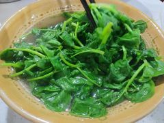 -小倪羊肉米线馆