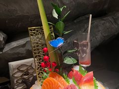 -蟹犇前•帝王蟹雪蟹(陆家嘴店)