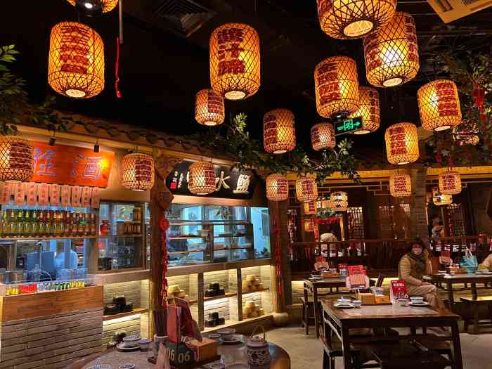 南京大牌档(金鹰世界店)-"想尝尝来老南京风味,大排档永远物美价廉.