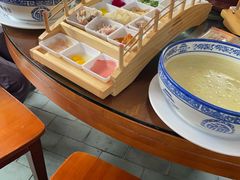 -香麒园·过桥米线·南湖雅宴