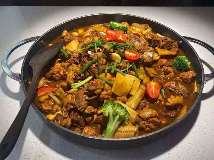 去的时候12点半左右,特别幸运没有排队(我们刚坐下,门口就开始排号了