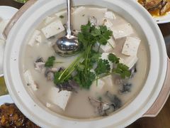 -芦茨金富饭庄·25年老字号·专做稻草鸡