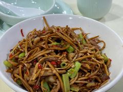 -笨罗卜浏阳菜馆(龙华鹏润达店)