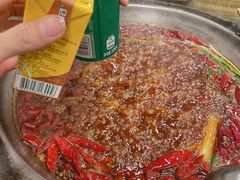 -黄潇洒老火锅(九眼桥宏济巷店)