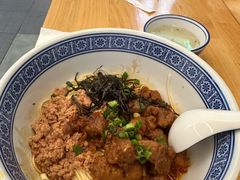 -沪西老弄堂面馆(定西路店)