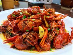油焖小龙虾-湘里乡亲甲王二老店