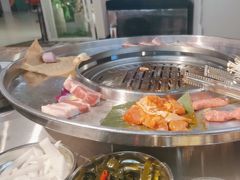 -哈哈碳都·牛肋条无限自助烤肉(宝龙店)