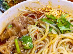 成都猪脚米线-付小姐在成都(中山公园店)