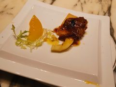 -雍和会海鲜姿造自助(湖东路店)