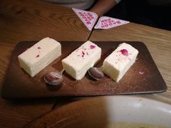 恋爱中的古丽-那时新疆·若羌(经纬汇店)