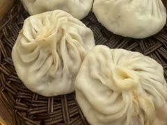 -老西白点心店