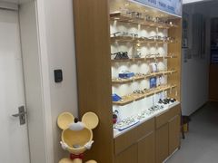 -亿视康青少儿眼镜(五官科店)