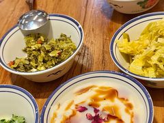 -云阿蛮云南生烫牛肉米线(奉贤路店)