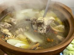 连州果园鸡-威邵鸡煲(西华路总店)