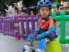 -悦动体能篮球羽毛球网球(三里河店)