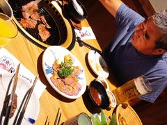 -炼火烤肉店