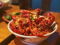 -琥珀老六龙虾(四里河店)
