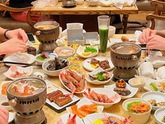 -雍和会海鲜姿造自助(湖东路店)