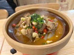 -白沙肴·长沙米粉.小炒湘菜(地王店)