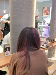 -意廊 Hair Salon