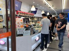 -白玉兰食品(中山公园龙之梦店)
