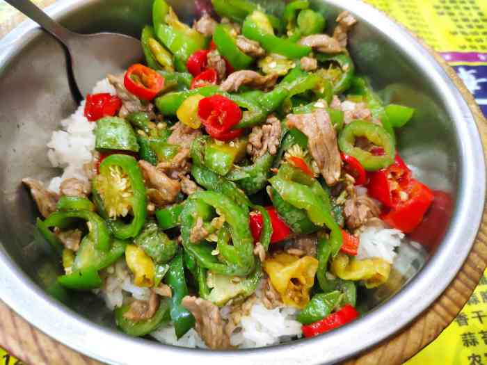 湘村木桶饭(青原店)-"今天中午给室友点的木桶饭外卖,是肉末茄子.