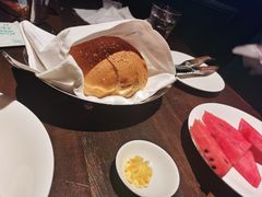 -食间牛排(重庆路万达店)