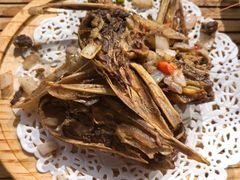 -聚汇三少·龙虾·中餐厅(莫邪路新天地店)